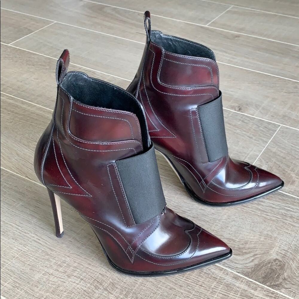 JIMMY CHOO Mazzy 110 Bordeaux Black Shiny Leather Booties Heels